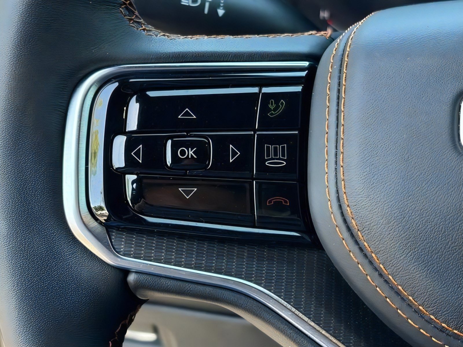 New 2026 Jeep Grand Wagoneer Summit AWD/4WD image 21