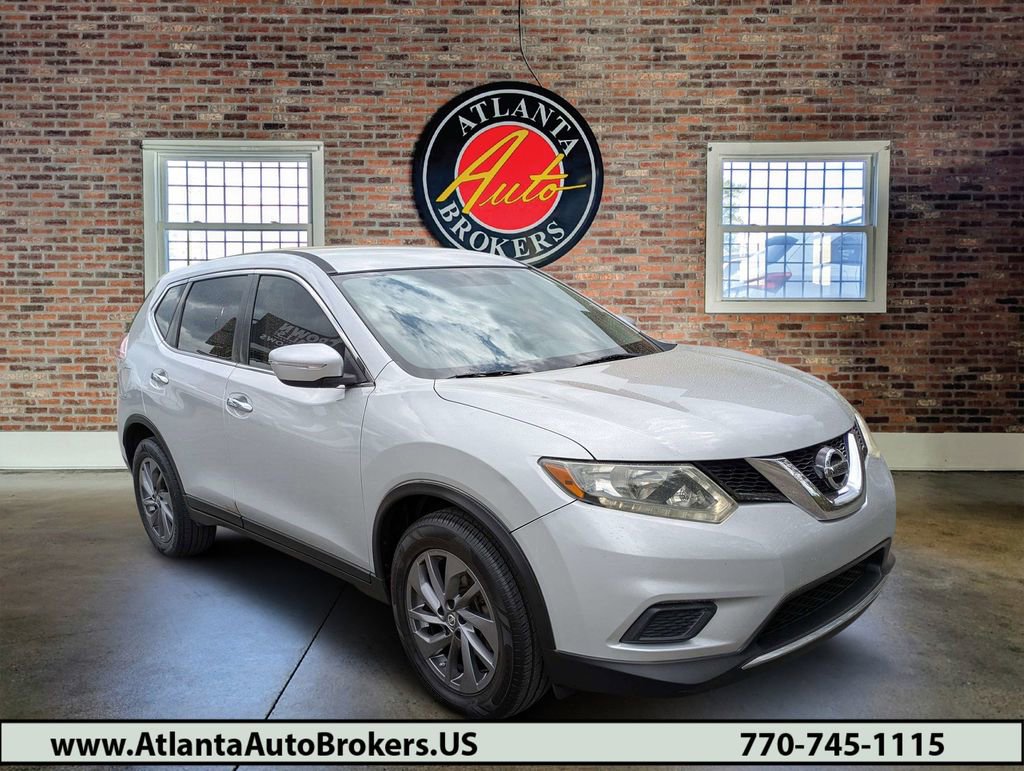 Used 2015 Nissan Rogue S FWD video 1