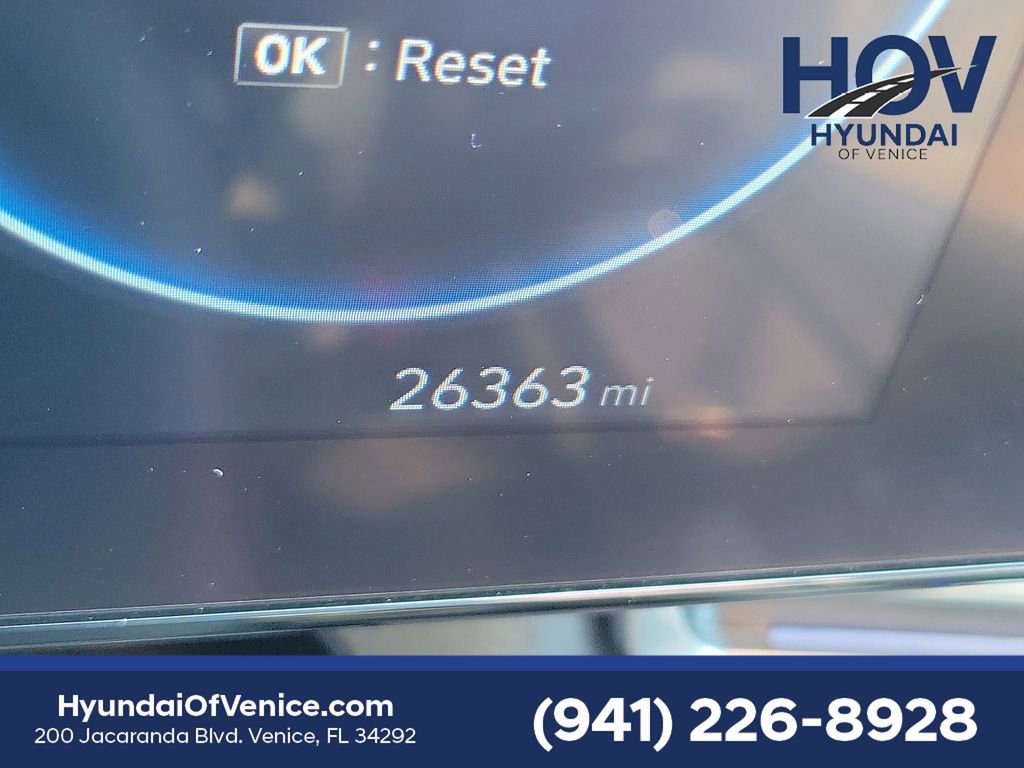 Certified 2023 Hyundai Elantra Limited image 32