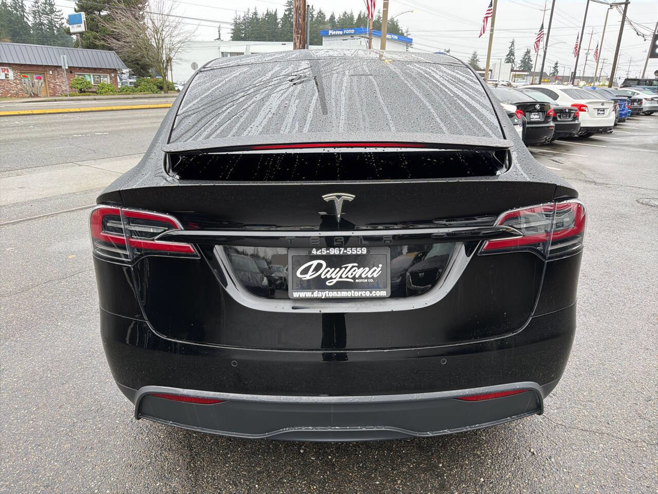 Used 2022 Tesla Model X image 5