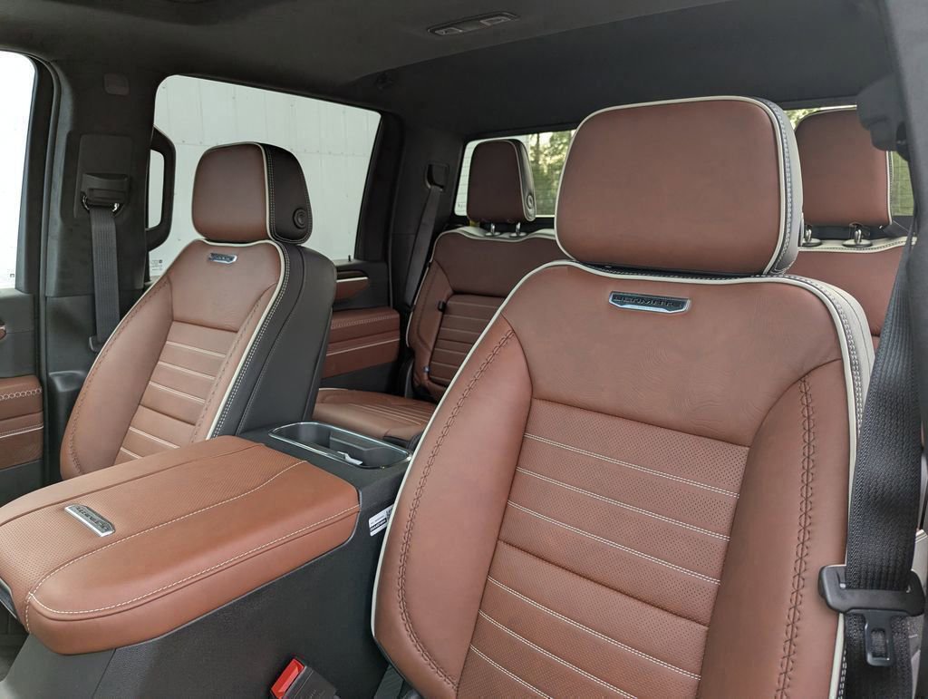 New 2026 GMC Sierra 3500 Denali Ultimate image 12