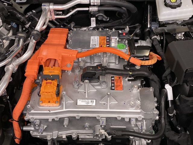 New 2025 Cadillac Lyriq Sport AWD/4WD image 30