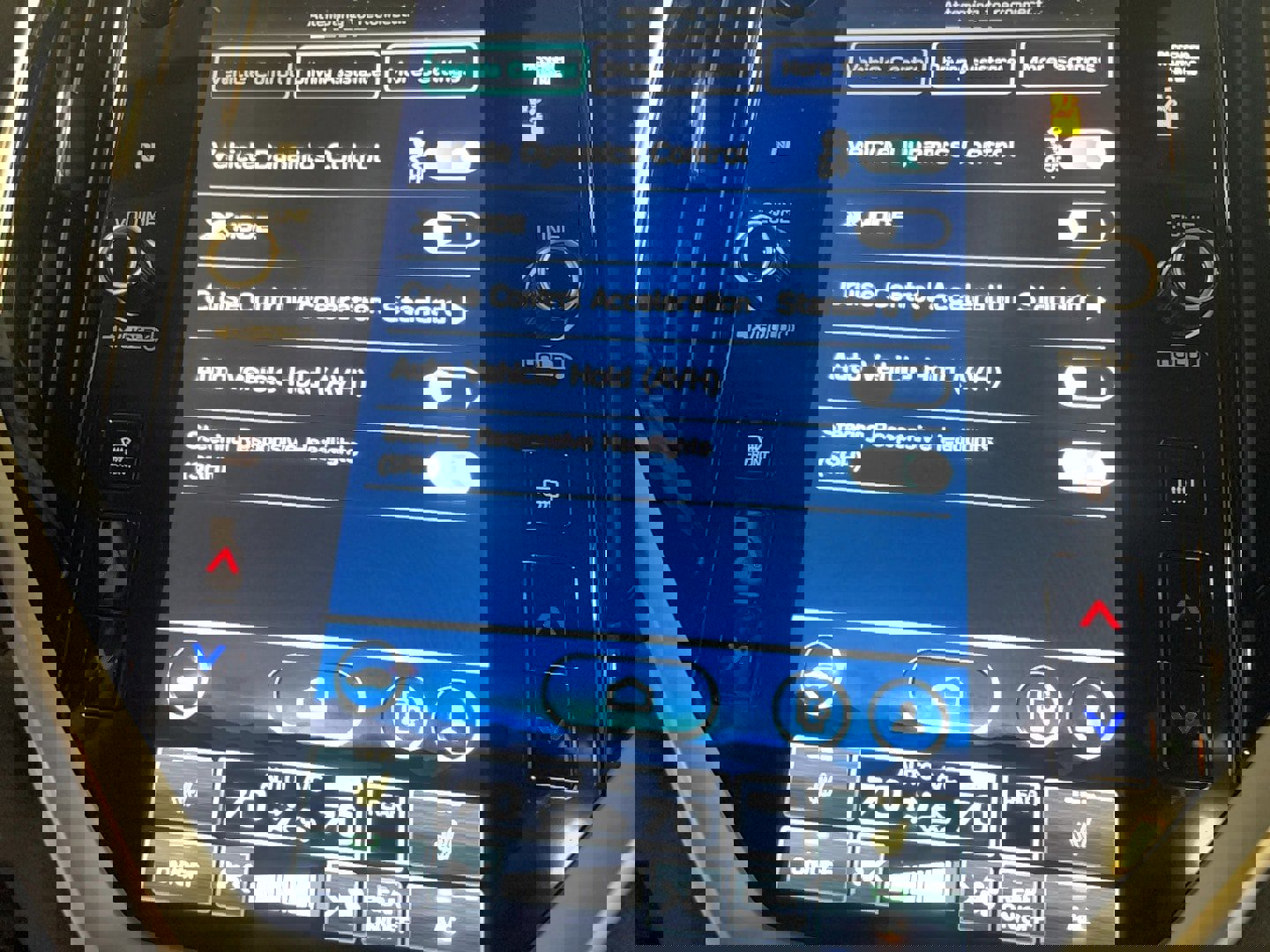 Used 2023 Subaru Ascent Premium image 9