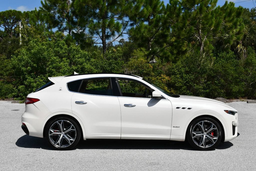 Used 2019 Maserati Levante S GranSport AWD/4WD image 7