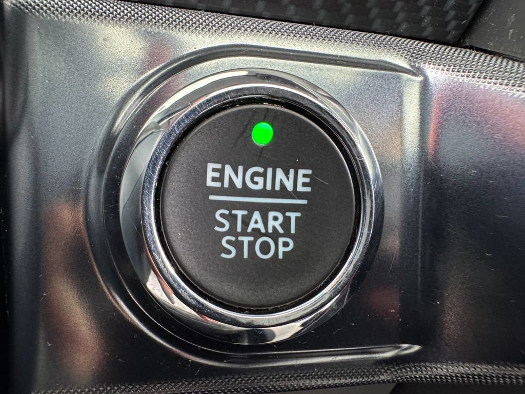 Used 2021 Ford F150 Limited AWD/4WD image 10