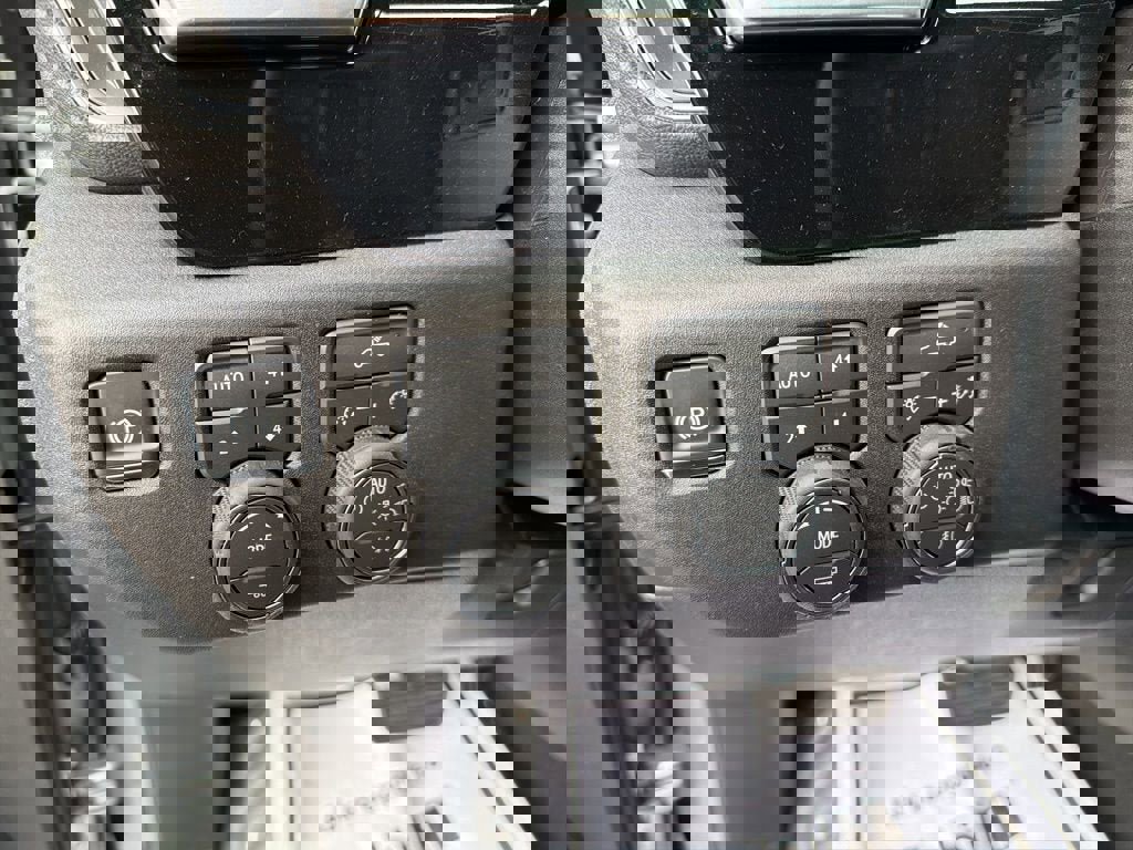 New 2026 Chevrolet Silverado 1500 RST w/ Z71 Off-Road Package image 14