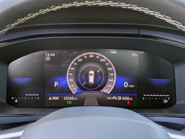 Used 2024 Volkswagen Taos SE image 16