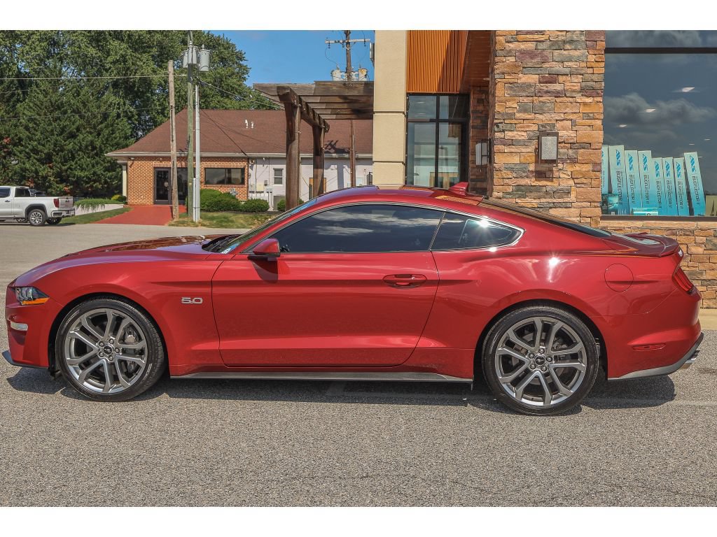 Used 2022 Ford Mustang GT Premium w/ Equipment Group 401A RWD image 6