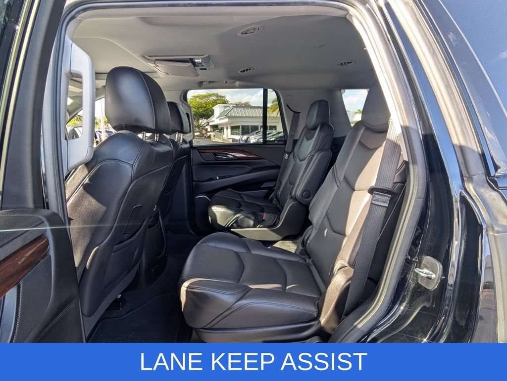 Certified 2020 Cadillac Escalade Luxury w/ Escalade Sport Edition AWD/4WD image 11