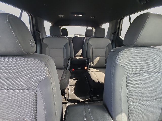 Used 2022 Chevrolet Traverse LT w/ LPO, Floor Liner Package AWD/4WD image 17