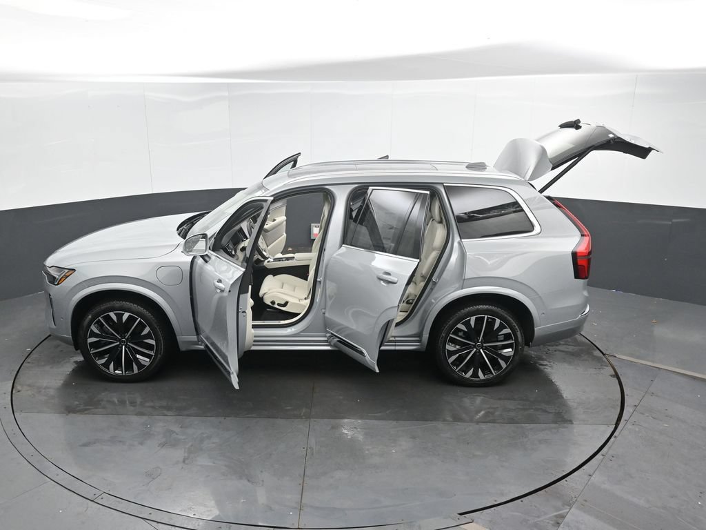 New 2026 Volvo XC90 T8 Ultra w/ Protection Package Premier AWD/4WD image 49