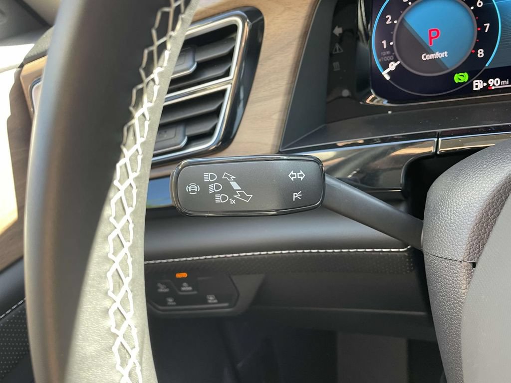 New 2026 Volkswagen Atlas SE FWD image 27