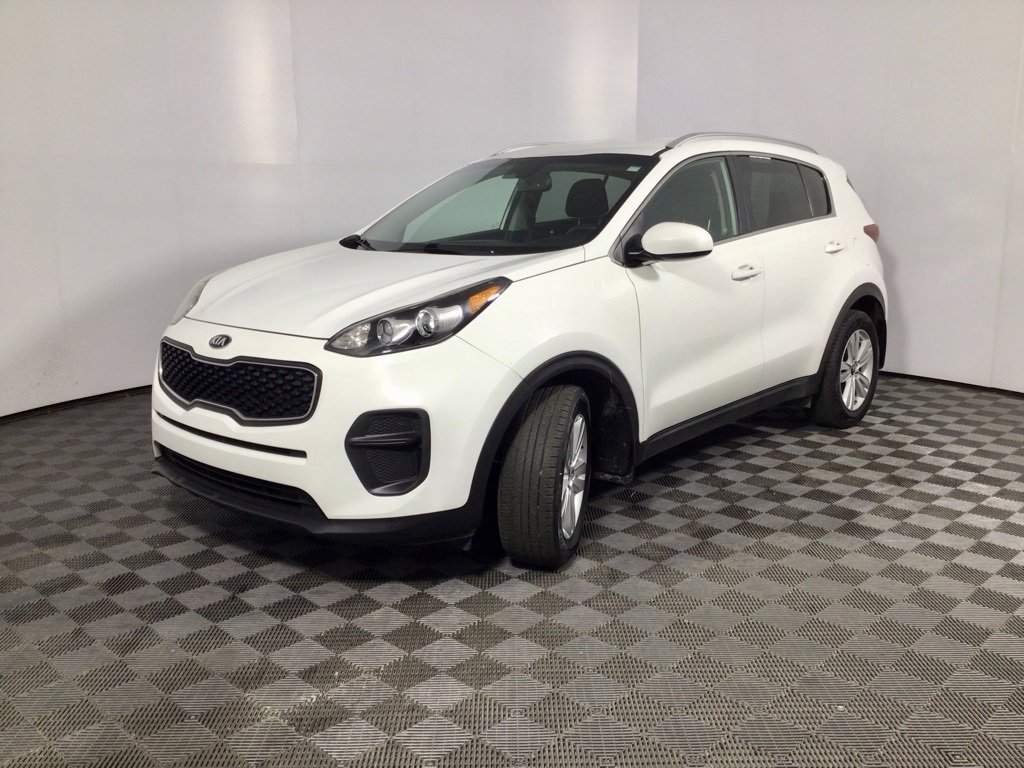 Used 2017 Kia Sportage LX w/ LX Popular Package image 5
