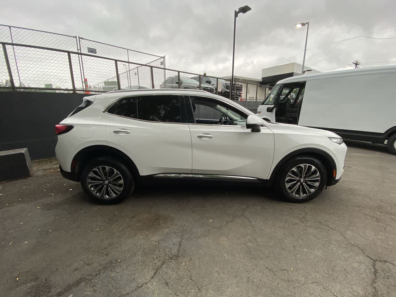 Used 2024 Buick Envision Preferred AWD/4WD image 7
