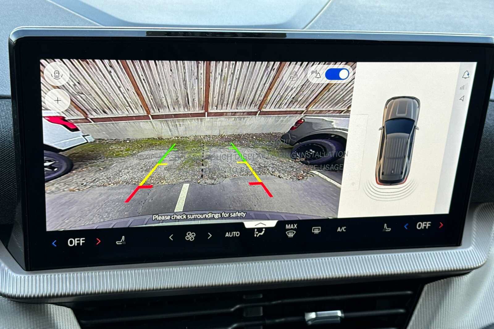 New 2026 Ford Explorer Active AWD/4WD image 18