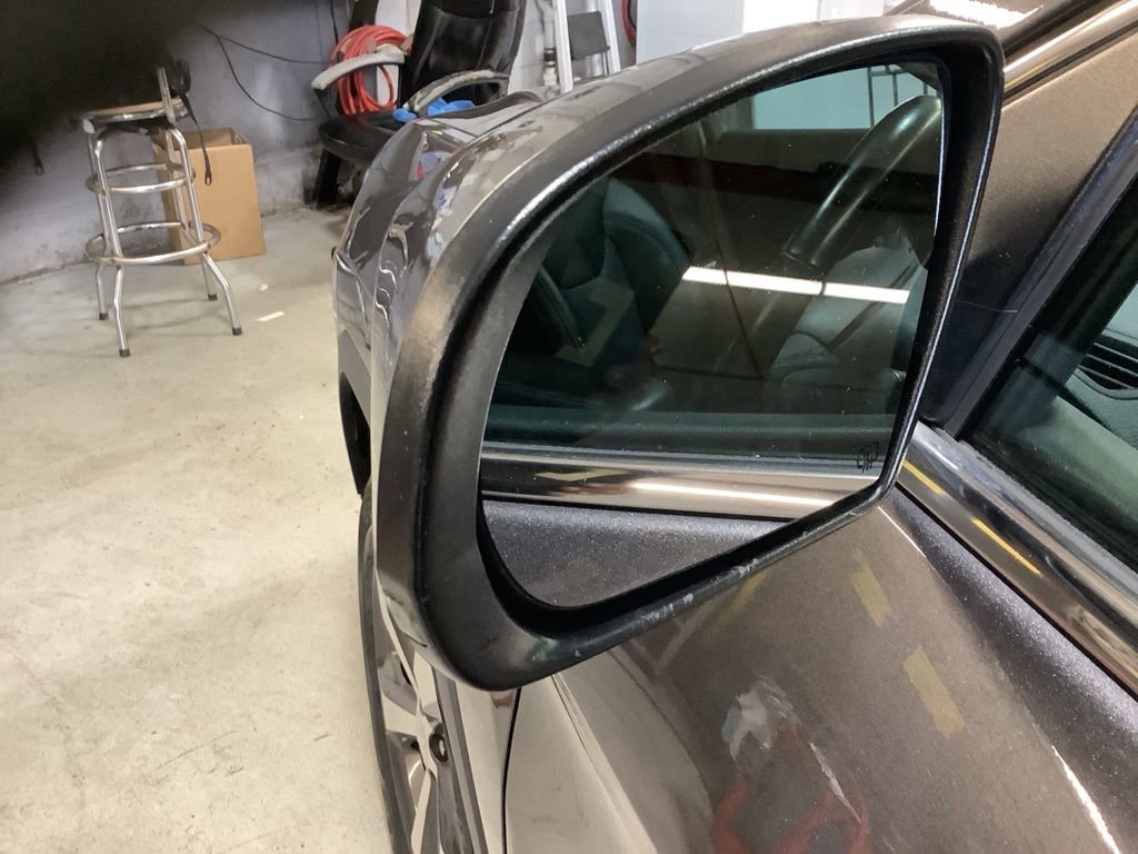 Used 2019 Jeep Cherokee Limited image 15