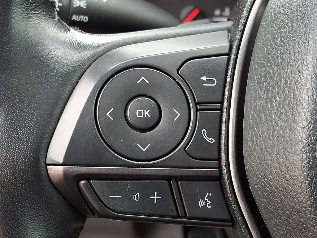 Certified 2022 Toyota Camry XSE FWD image 23