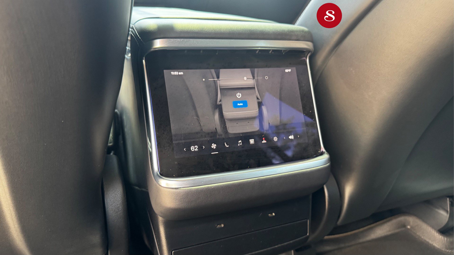 Used 2023 Tesla Model X AWD/4WD image 19