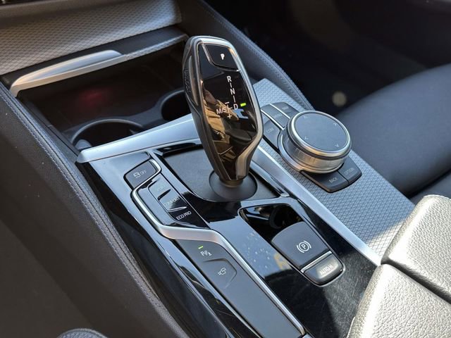 Used 2019 BMW 530i xDrive w/ M Sport Package image 37