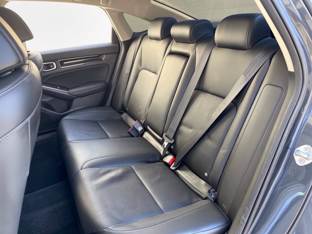 Used 2024 Honda Civic Touring image 25