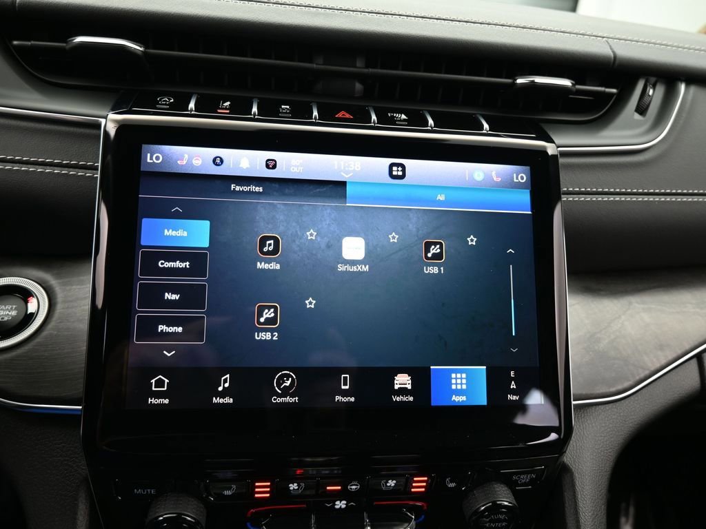 Used 2024 Jeep Grand Cherokee L Overland w/ Advanced Protech Group III image 28