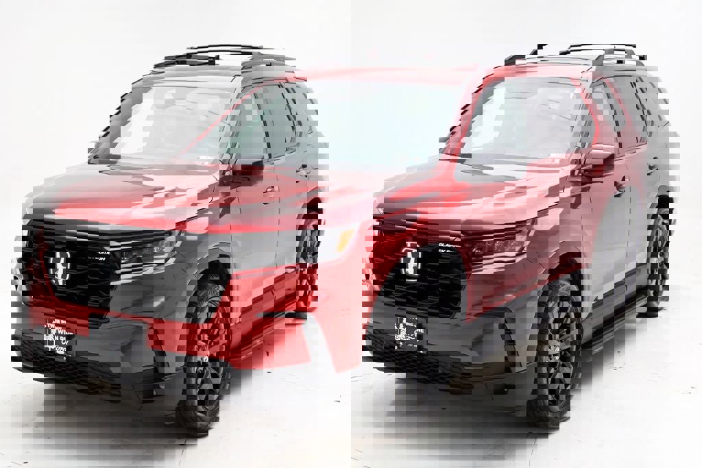 Used 2025 Honda Pilot Black Edition image 2