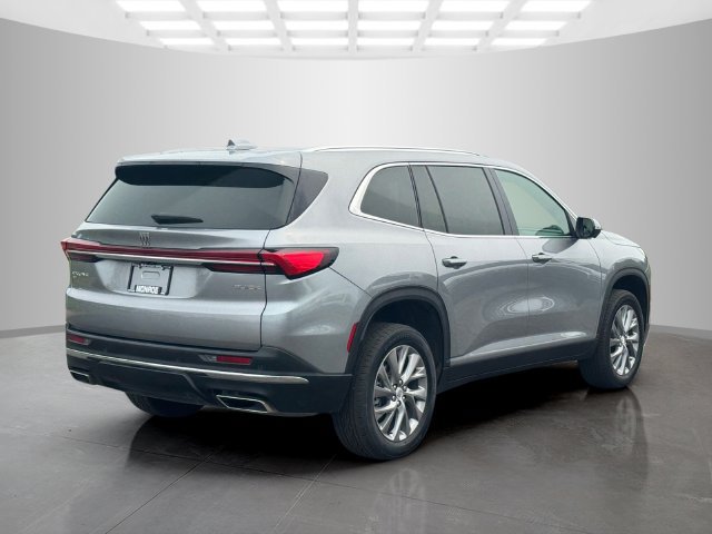 Used 2025 Buick Enclave Preferred AWD/4WD image 7
