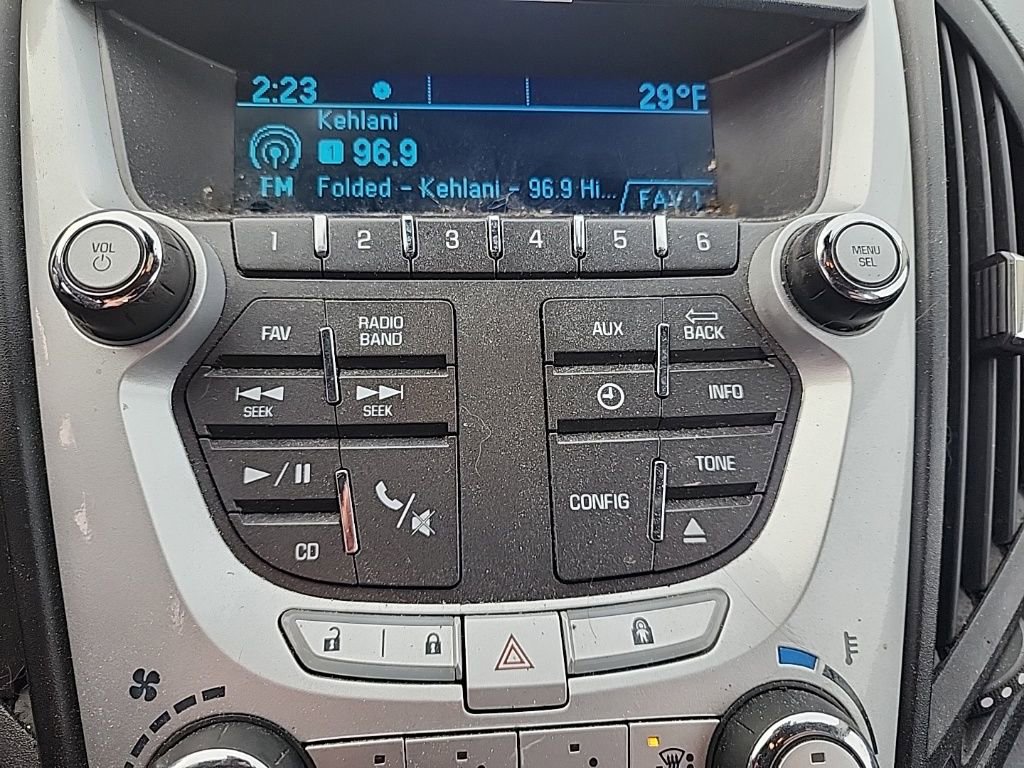 Used 2015 Chevrolet Equinox LS image 12