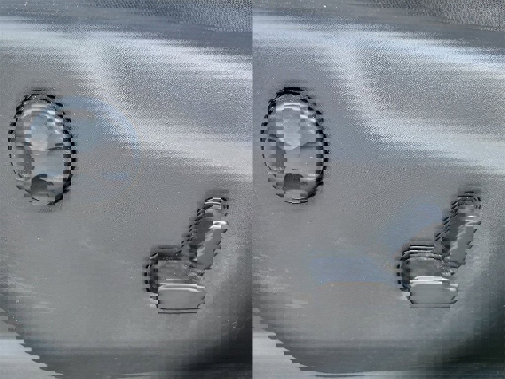 Used 2024 Dodge Durango SXT image 17