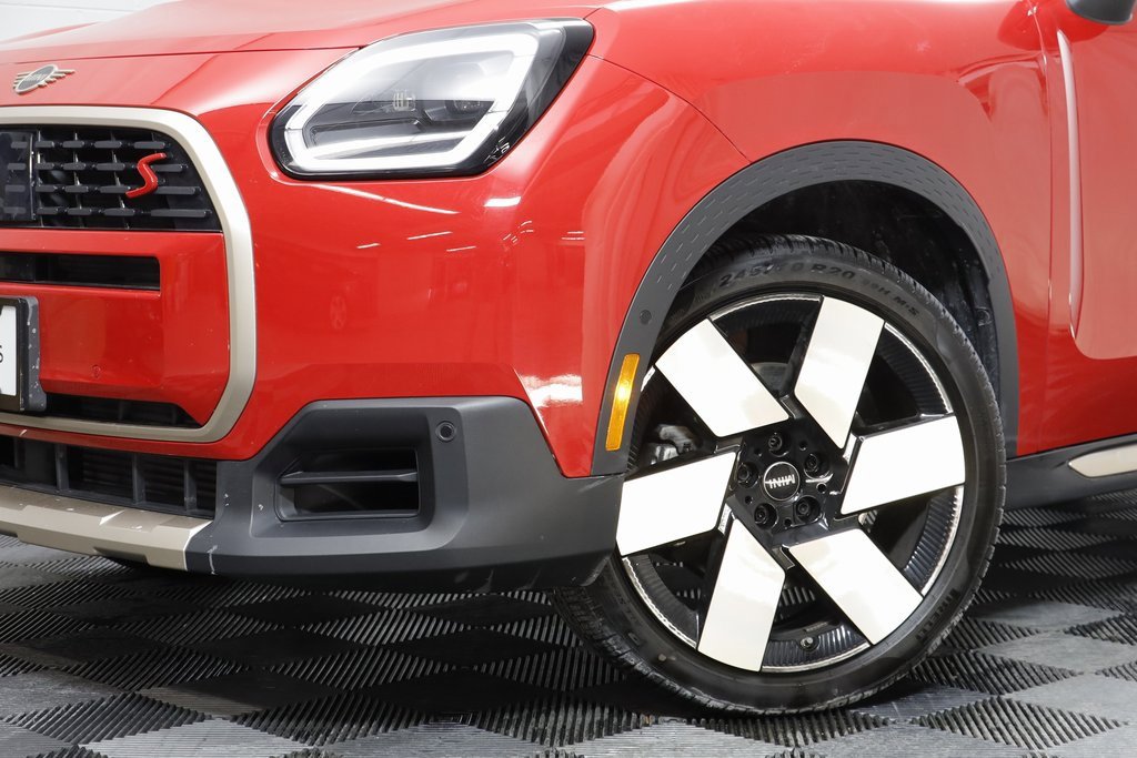 Certified 2025 MINI Cooper Countryman S image 3
