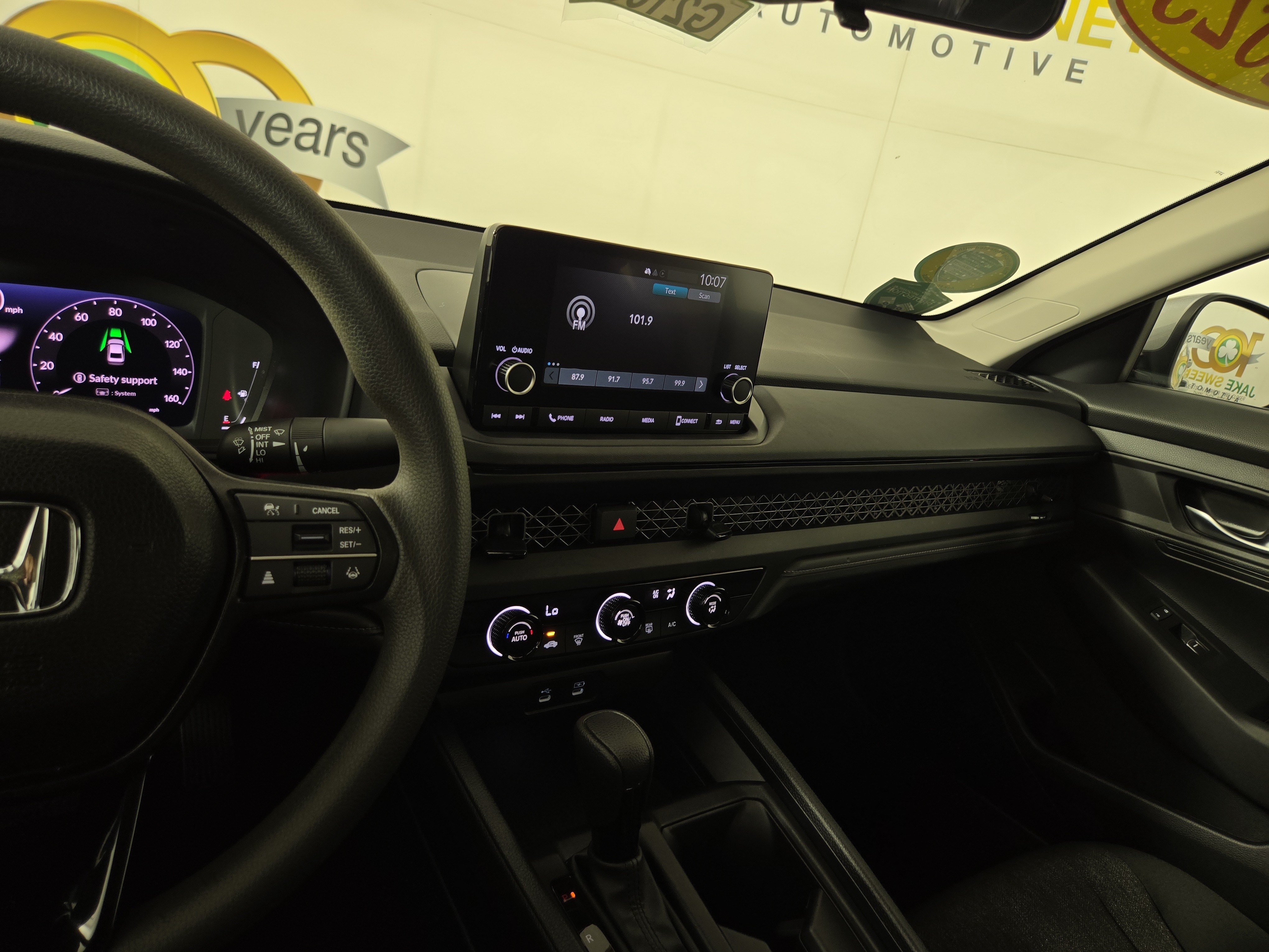 Used 2025 Honda Accord LX image 23