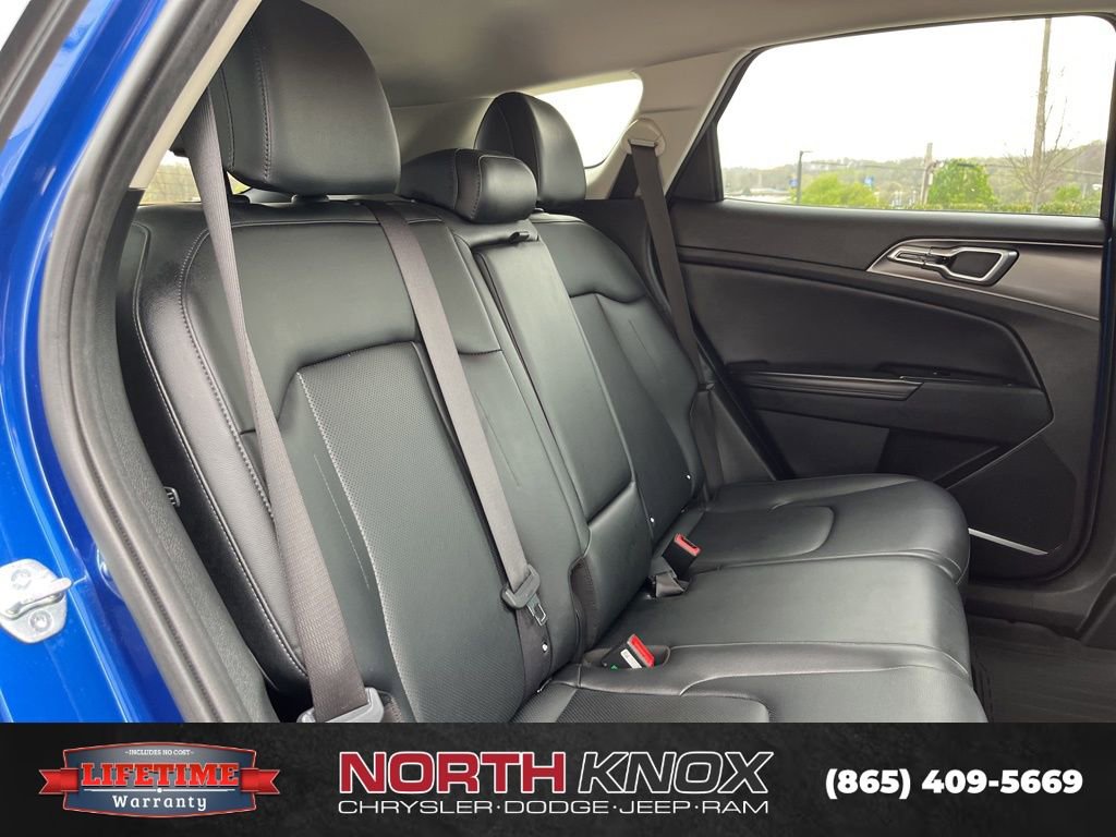 Used 2023 Kia Sportage EX image 21
