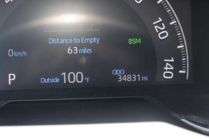 Certified 2024 Toyota RAV4 LE FWD image 27