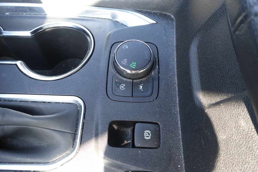 Used 2023 Chevrolet Traverse LT w/ LPO, Floor Liner Package AWD/4WD image 26