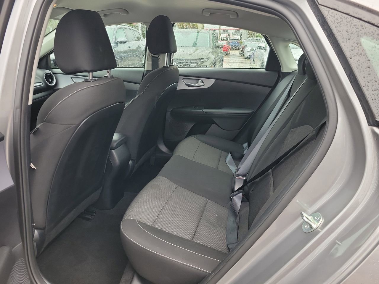 Used 2024 Kia Forte LXS image 9