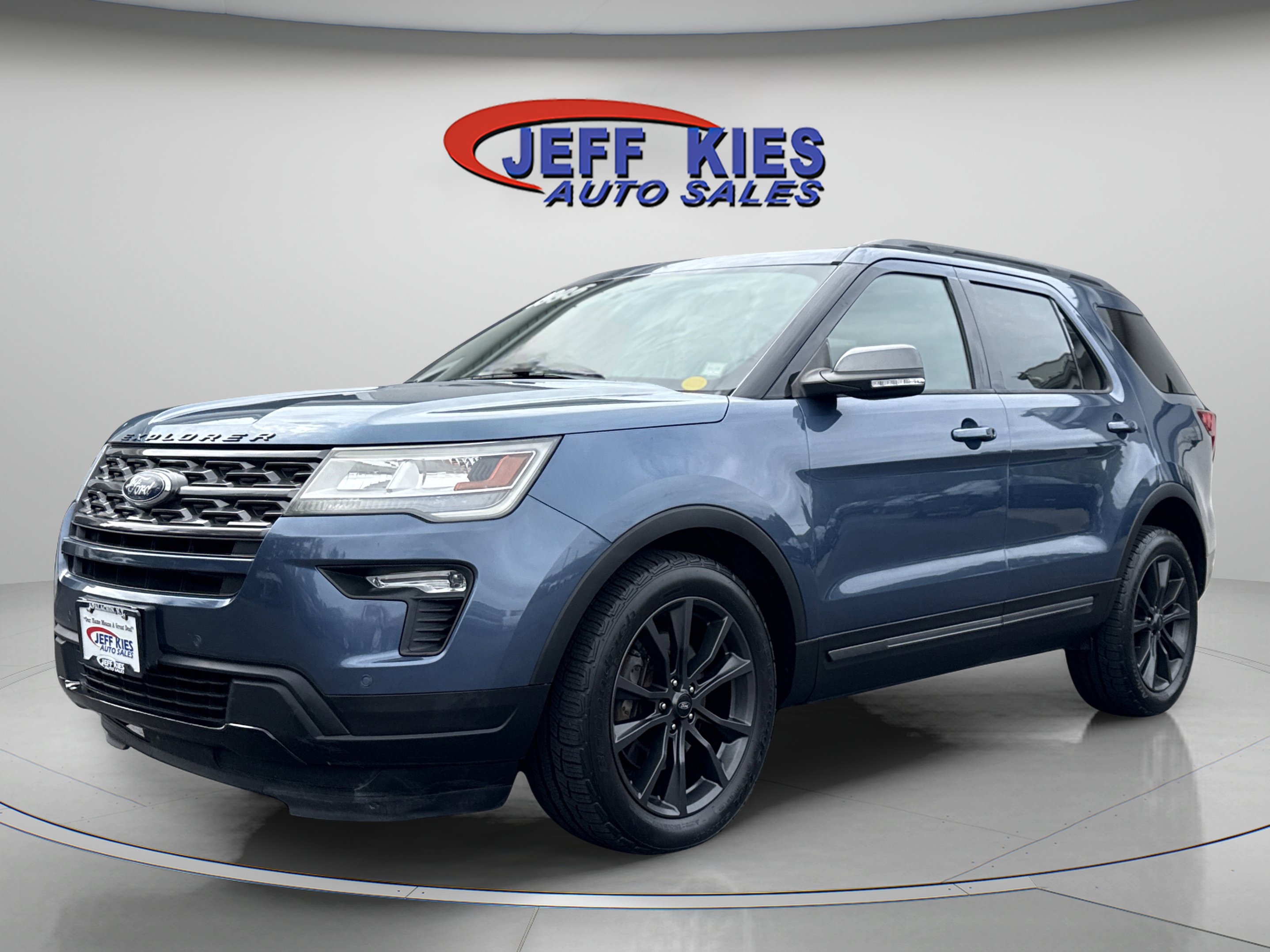 Used 2018 Ford Explorer XLT w/ Equipment Group 202A