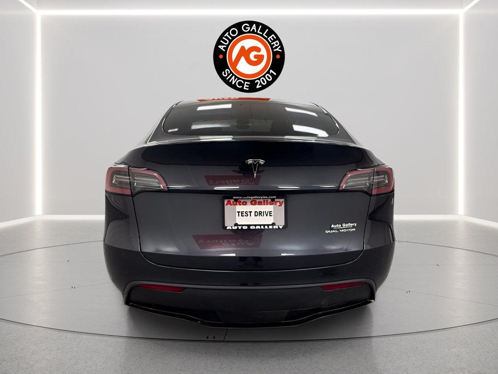 Used 2025 Tesla Model Y Long Range AWD/4WD image 6