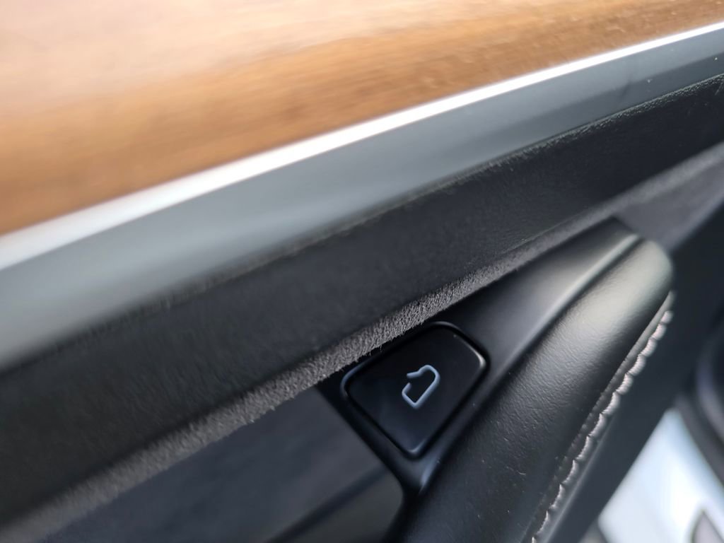 Used 2023 Tesla Model Y Performance image 20