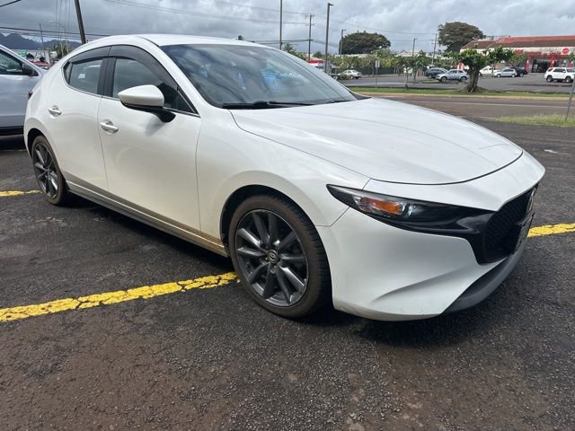 Used 2020 MAZDA MAZDA3 Hatchback w/ Preferred Package image 3
