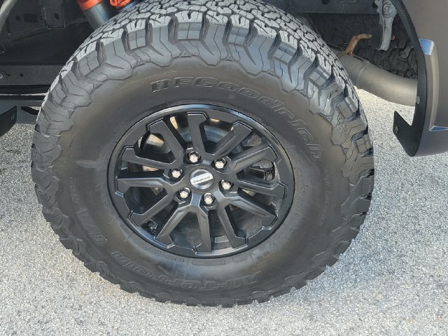Used 2025 Ford F150 Raptor AWD/4WD image 7
