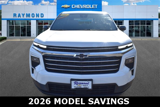 New 2025 Chevrolet Traverse LT w/ Enhanced Driving Package image 8