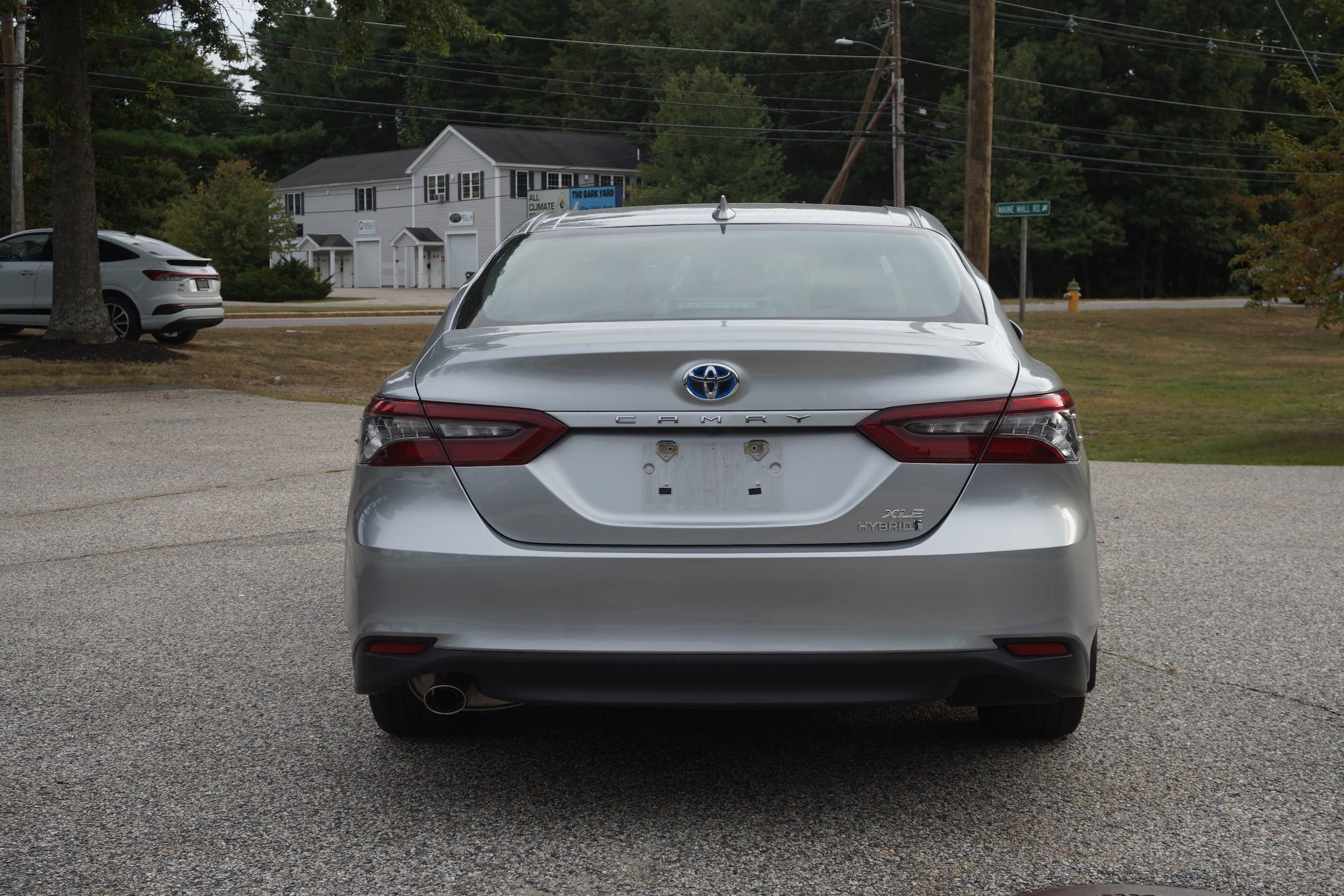 Used 2023 Toyota Camry XLE w/ Navigation Package FWD image 6