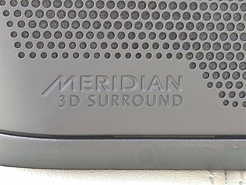 New 2025 Land Rover Range Rover SE image 21