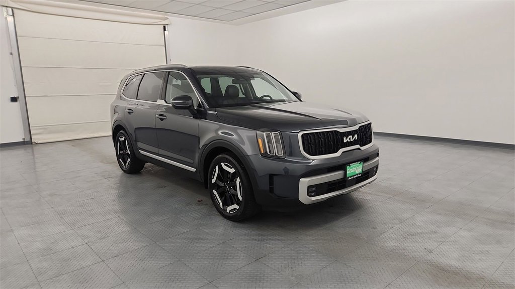 Used 2023 Kia Telluride EX