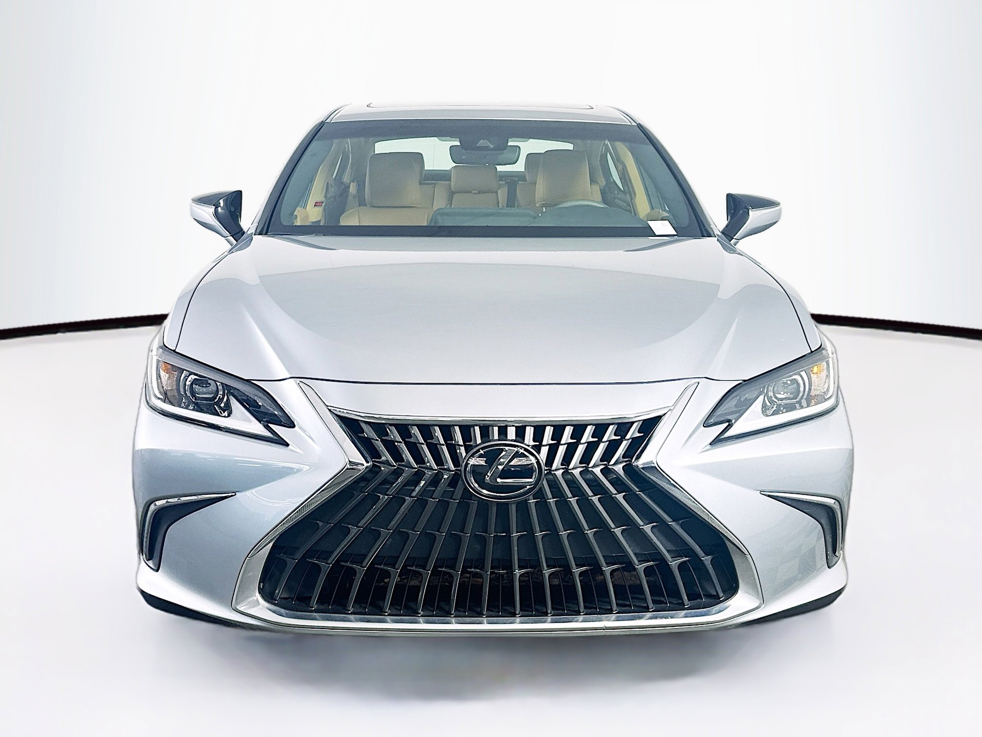 Used 2023 Lexus ES 350 w/ Accessory Package (Z2) image 2