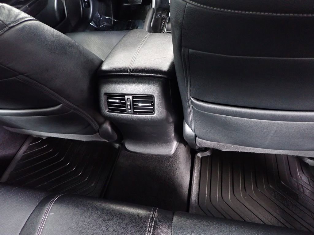 Used 2015 Honda Accord EX-L image 41