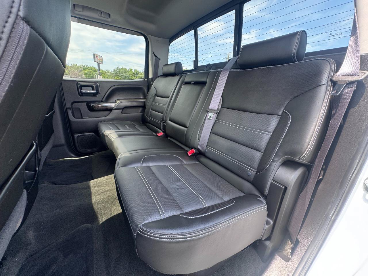Used 2016 GMC Sierra 3500 Denali w/ Duramax Plus Package AWD/4WD image 18