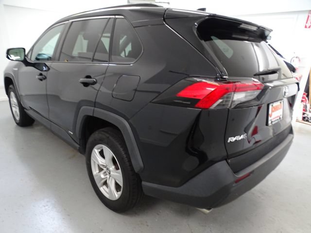 Used 2021 Toyota RAV4 XLE w/ Convenience Package AWD/4WD image 20