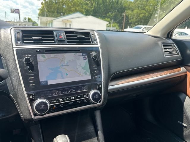 Used 2019 Subaru Outback 2.5i Touring w/ Popular Package #3A AWD/4WD image 20