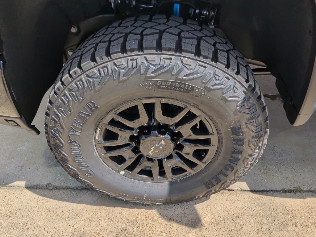 New 2026 Chevrolet Silverado 2500 ZR2 AWD/4WD image 56